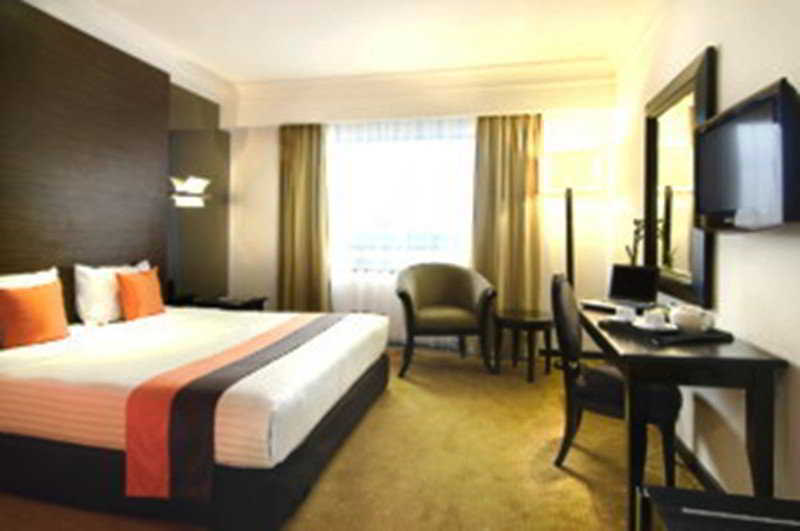Jakarta Airport Hotel Tangerang Exterior photo